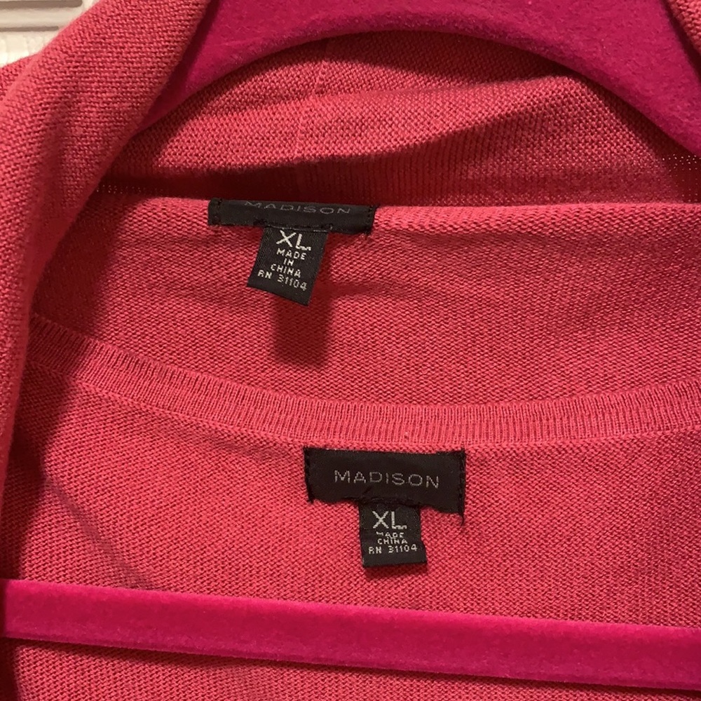 Pink sweater set - Picture 3 of 5